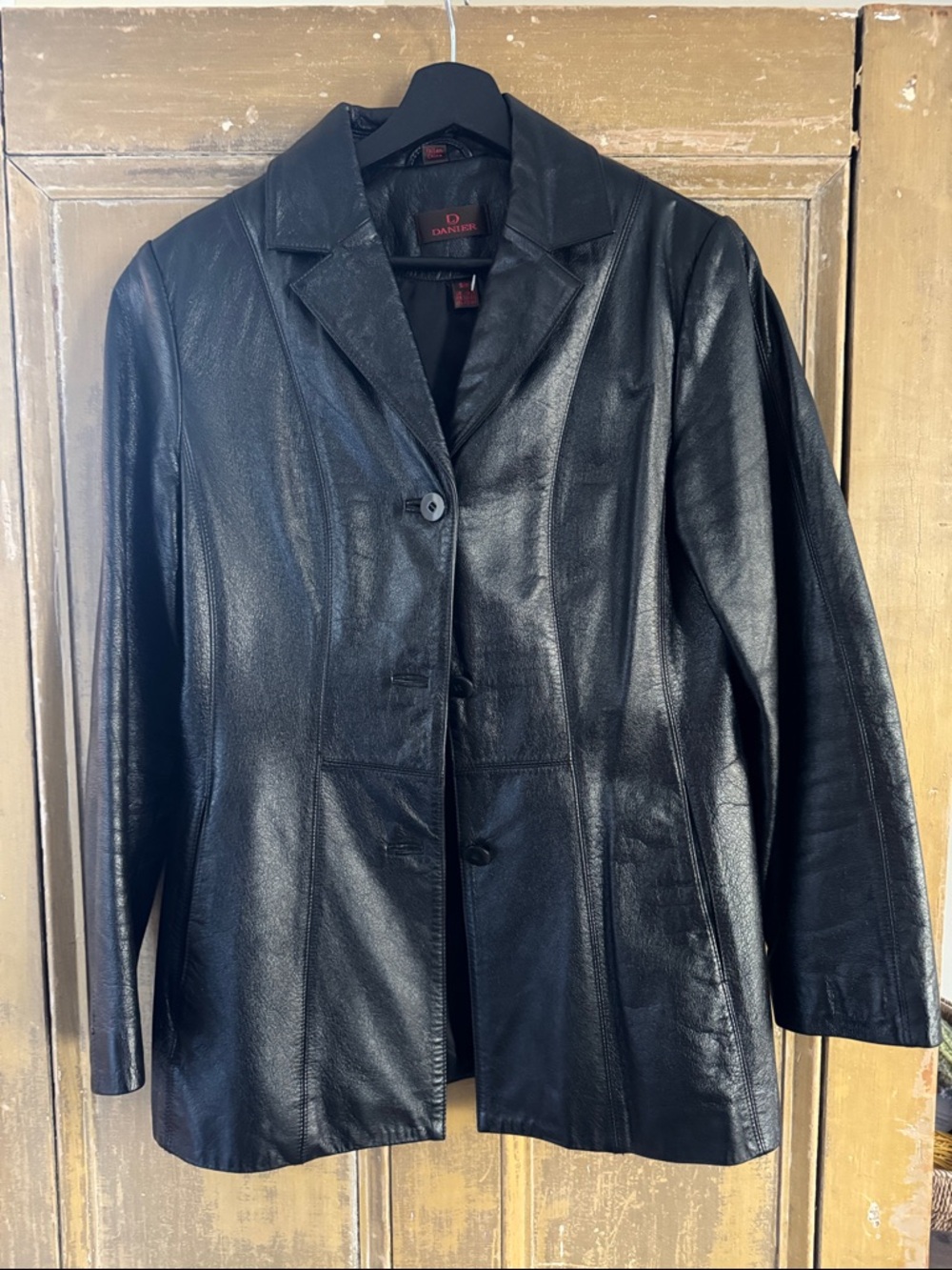 Danier Leather Blazer - Classic Women’s Coat